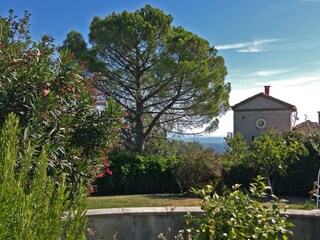 Holiday house Saint-Julien-de-Peyrolas Outdoor Recording 7