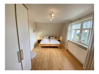 2. Schlafzimmer im 1. OG