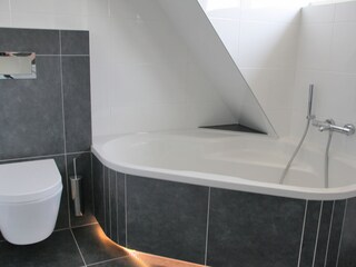 Badezimmer 1