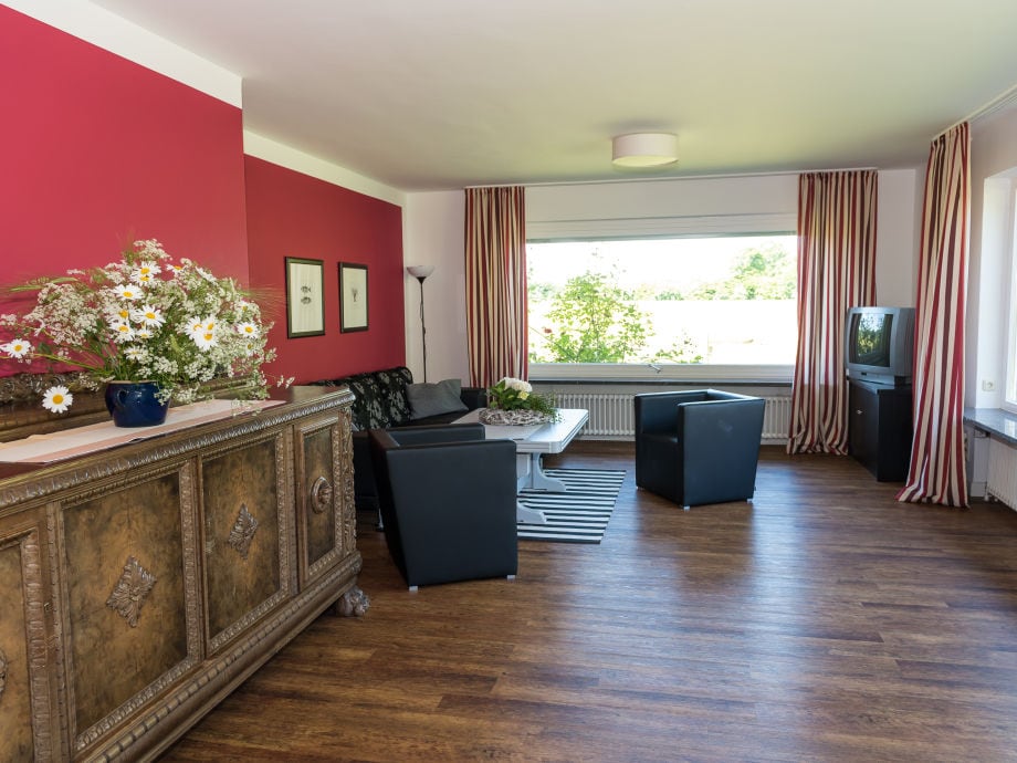 Ferienwohnung bendfeldt rot, ostsee frau heidi bendfeldt