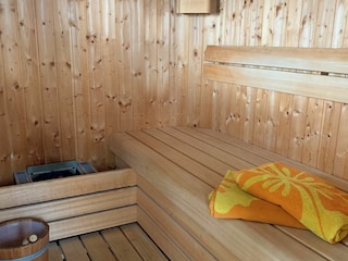 Die Sauna im Ferienhaus.