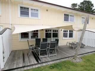 Südterrasse mit Sonnensegel