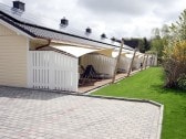 Ihr Ferienhaus mit Terrasse mit Sonnensegel