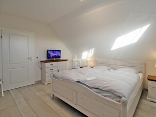 gemütliches Doppelbett