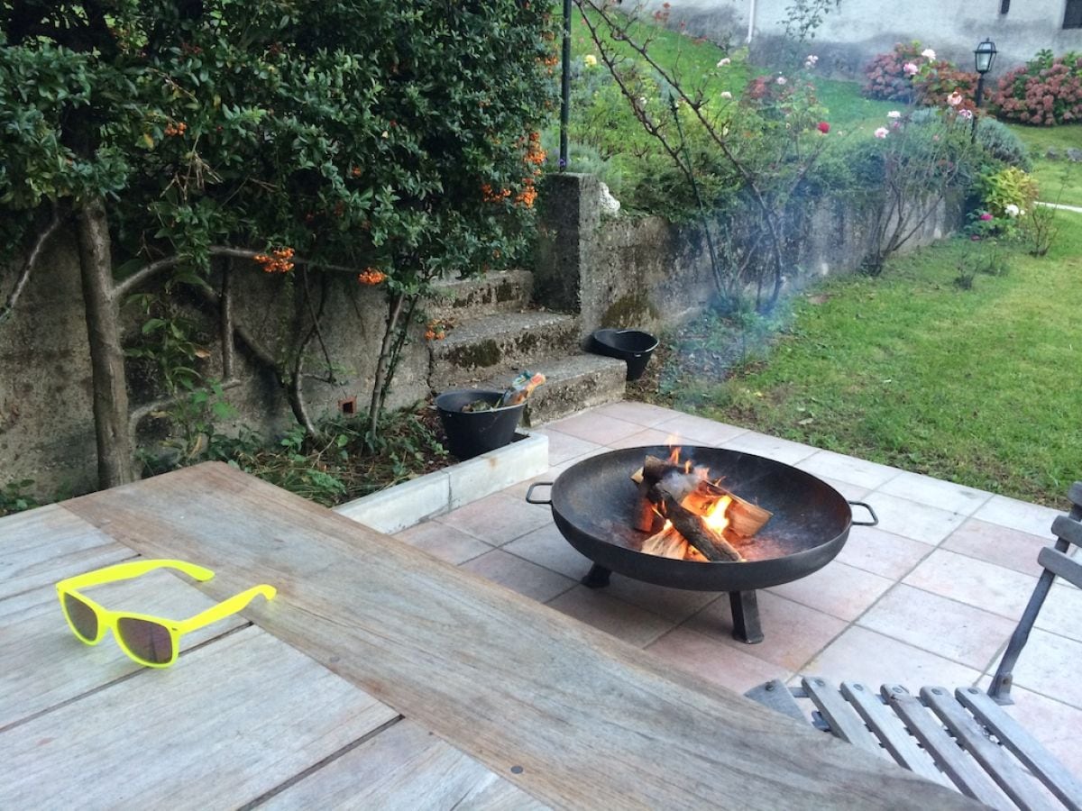 Main house - terrace with fire bowl