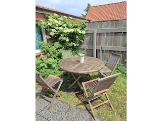 Unsere zweite Terasse für den Morgenkaffee