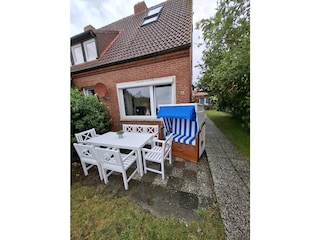 Terasse mit Strandkorb