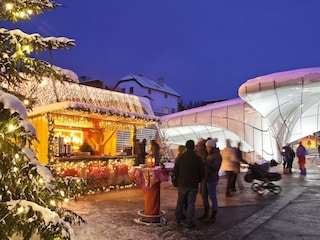 Christkindelmarkt Hungerburg gehen 3 min vom  Haus
