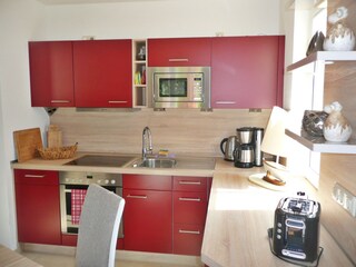 voll ausgestattete Küchenzeile