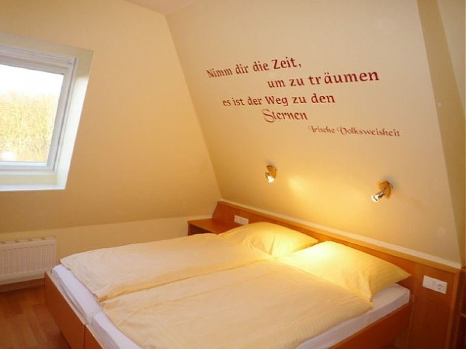 Ferienwohnung ruusenhüs 7 mit balkon, sylt firma immobilien und ... In zimmermann schlafzimmer