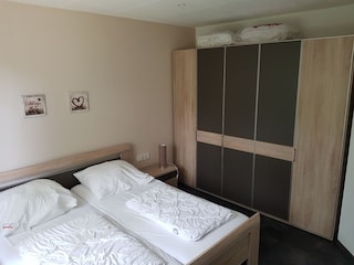 Schlafzimmer Nummer I