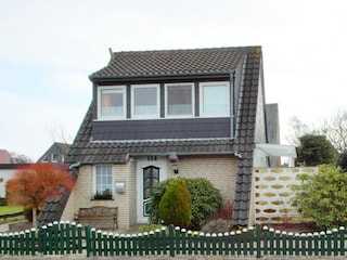 Die Vorderansicht des Hauses