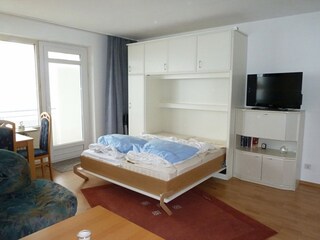 Ausklappbares Schrankbett