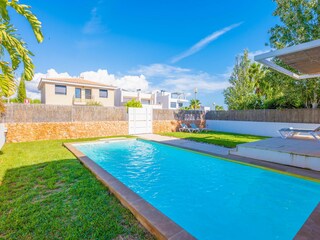 Chalet Sa Rapita Features 36