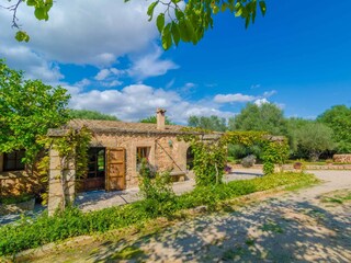 Finca Algaida Buitenaudio-opname 18