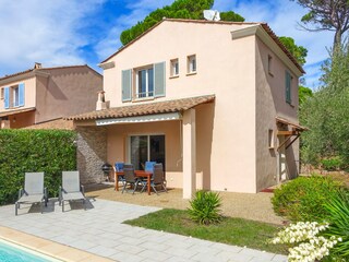 Holidayhome with pool in Les Issambres
