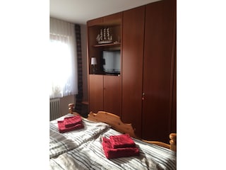 Schlafzimmer 1,,mit TV