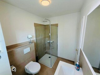 modernes Tageslichtbad