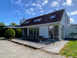 Ferienhaus Hopman de Rijklaan 6