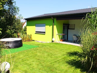 Terasse + Gartenanteil -kein Pool mehr !!!