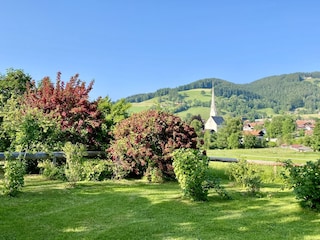 5-10 Fussminuten zum See/Ort