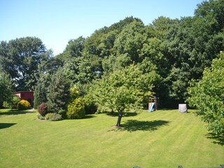 parkähnlich angelegter Garten