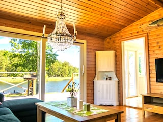 Seeblick auch aus dem Wohnzimmer