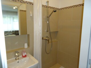 Holiday apartment Meersburg Bathroom 16