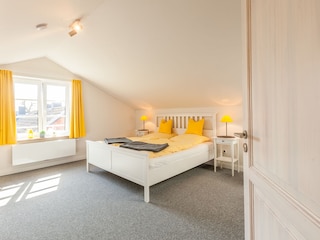 Doppelschlafzimmer DG