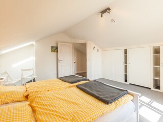 Doppelschlafzimmer DG