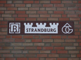 Logo in der Hauswand