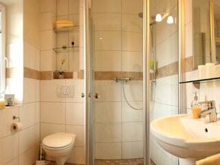 Duschbad EG