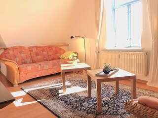 Wohn-/ Esszimmer