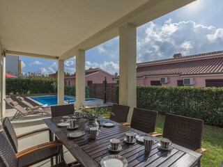 Villa Porec Buitenaudio-opname 4