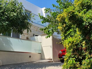 Parkbereich für 2 Fahrzeuge