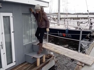 2 Stufen mit Seil zum Festhalten, Video auf habitide.de