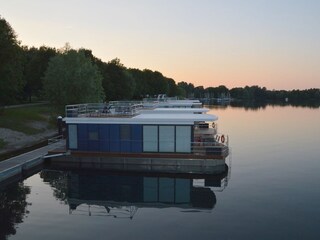 in der Abenddämmerung
