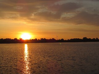Sonnenaufgang von der Bugterrasse fotografiert