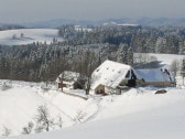 Blick in die schöne verschneite Landschaft