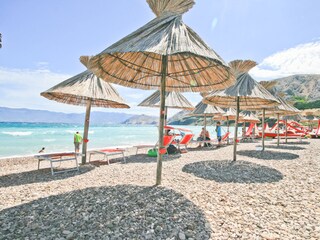 Holiday apartment Baska Environment 18