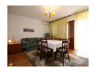 Holiday apartment Baska Features 12