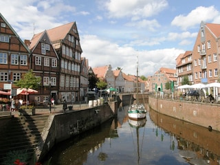 Hansehafen in der Altstadt von Stade