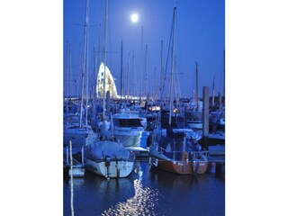 Abendstimmung am Segelhafen