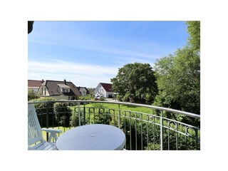 Dwarslöper Whg. Dwa19 - Blick auf den Balkon von der Küche
