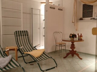 Sauna jeweils von einer Ferienwohnung nutzbar