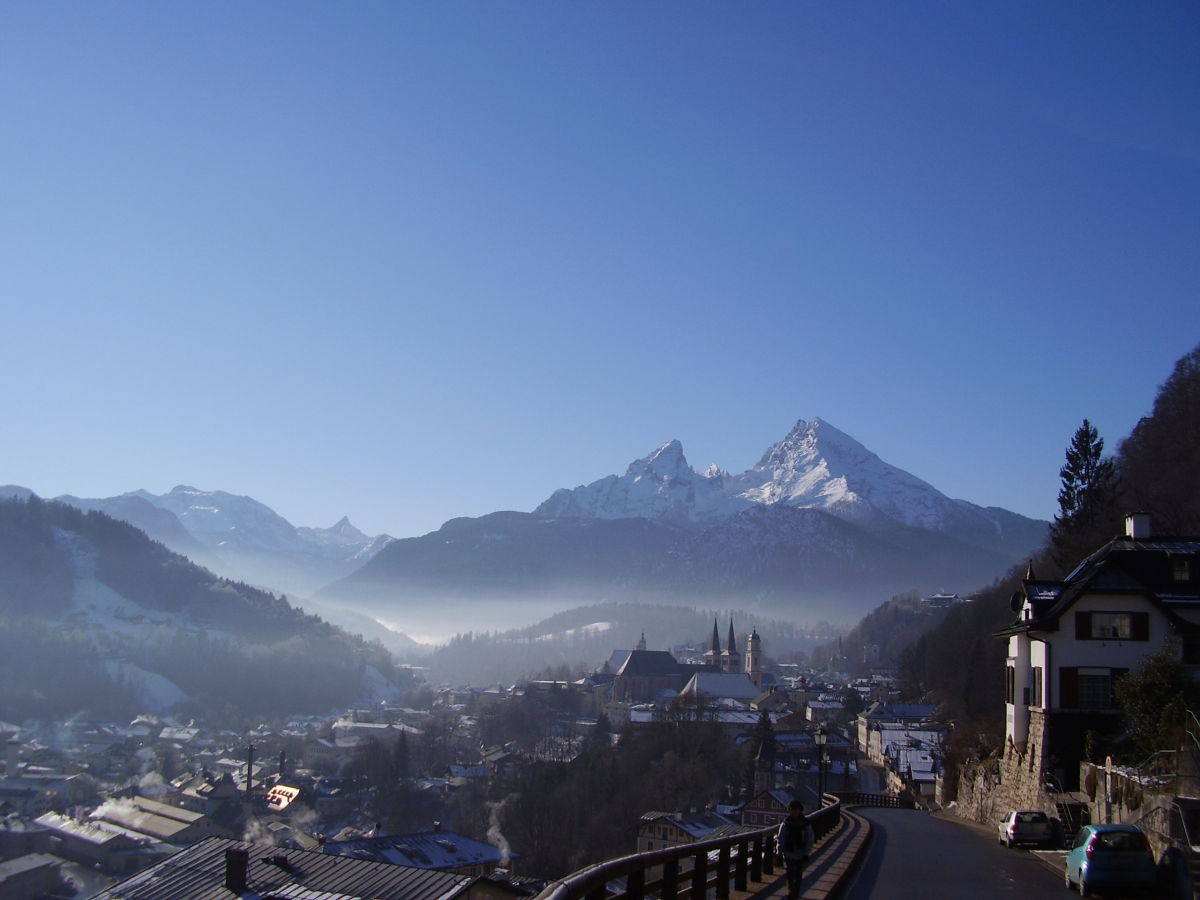 Single frauen berchtesgaden MILF Sexkontakte in Berchtesgadener Land • Sie sucht Ihn in Berchtesgadener Land