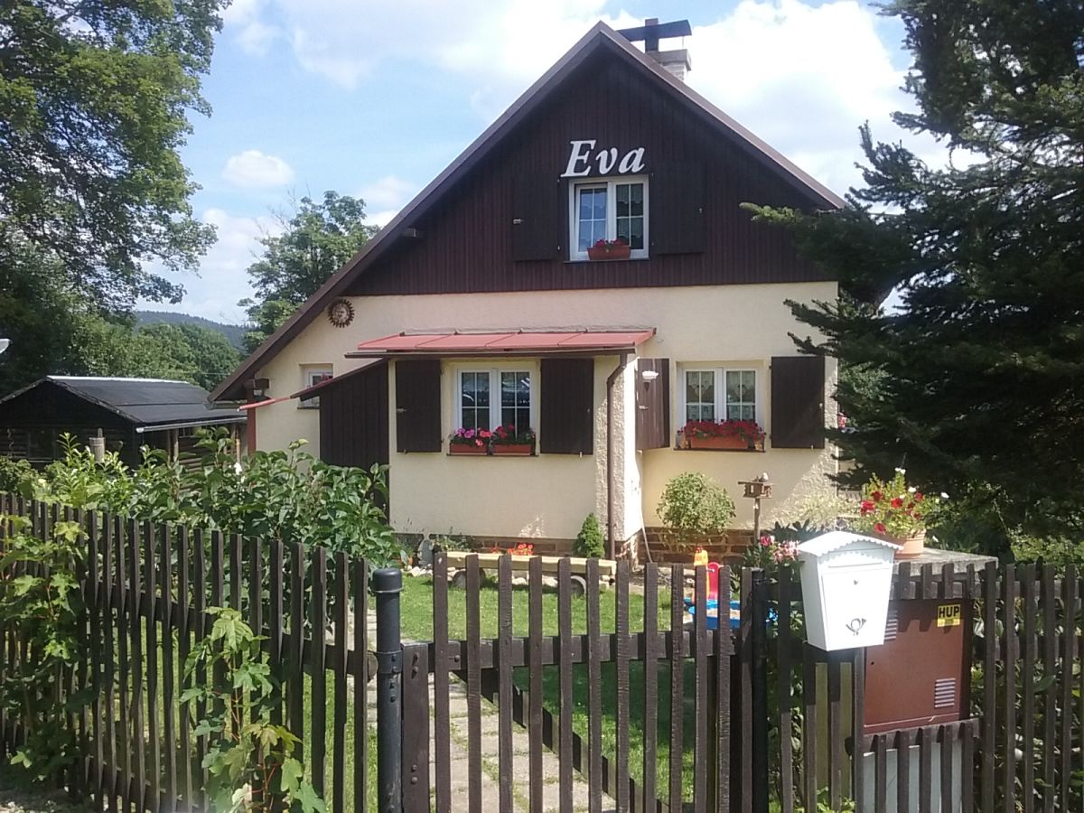 eingang zum hutte eva