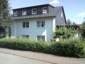 Haus im Sommer