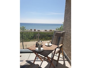Balkon mit direktem Ostseeblick