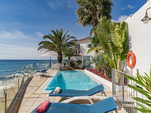 Villa Strelitzia Negra - Calheta, Madeira - image1